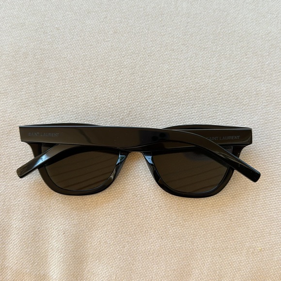 SAINT LAURENT Black Classic Sunglasses - Picture 2 of 5